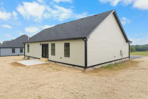 79 Courtlynn Drive Smiths Grove KY 42171