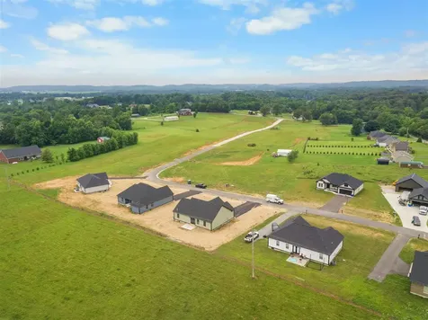79 Courtlynn Drive Smiths Grove KY 42171