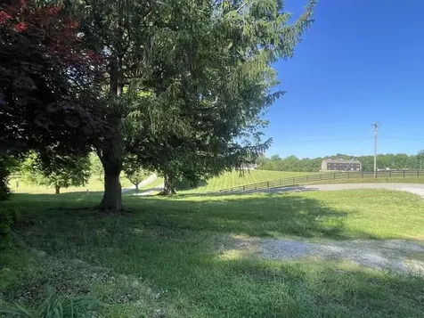 4370 Old Scottsville Road Alvaton KY 42122