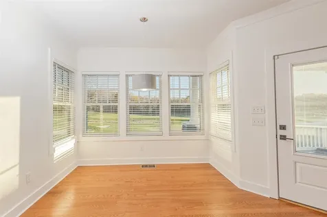561 Linkside Lane Bowling Green KY 42103