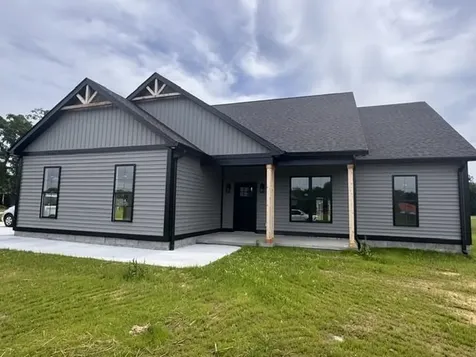 397 Dalton Way Smiths Grove KY 42171