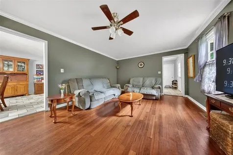 1989 Sportsman Lake Road Franklin KY 42134