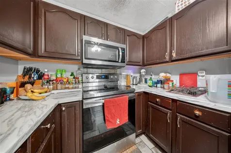 1989 Sportsman Lake Road Franklin KY 42134