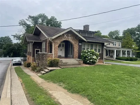1534 Chestnut Street Bowling Green KY 42101