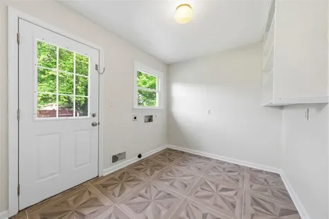 757 Dunbarton Avenue Bowling Green KY 42104