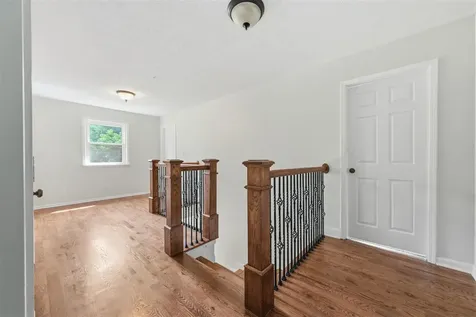 757 Dunbarton Avenue Bowling Green KY 42104