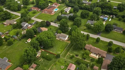 757 Dunbarton Avenue Bowling Green KY 42104
