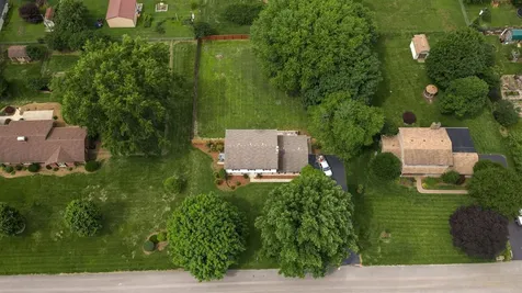 757 Dunbarton Avenue Bowling Green KY 42104