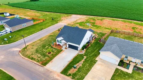 801 Victoria Way Franklin KY 42134