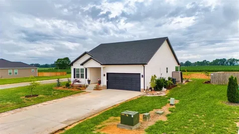 801 Victoria Way Franklin KY 42134