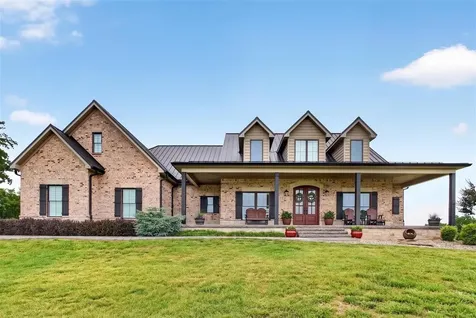 1224 Clifton Church Road Scottsville KY 42164