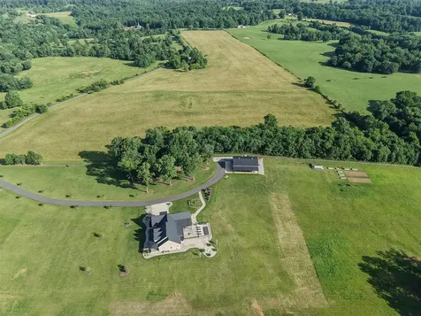 1224 Clifton Church Road Scottsville KY 42164