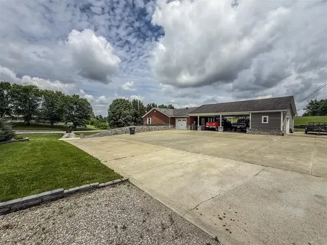 1016 Lecta Salem Road Glasgow KY 42141