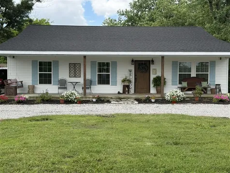 5331 Deer Lick Road Lewisburg KY 42256