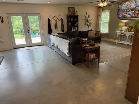5331 Deer Lick Road Lewisburg KY 42256