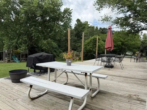 5331 Deer Lick Road Lewisburg KY 42256