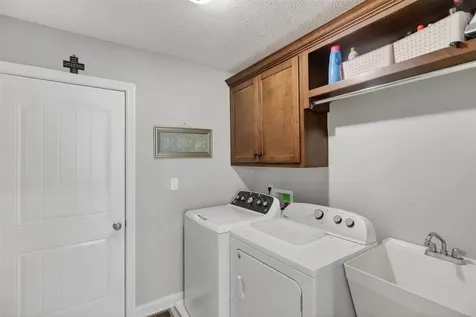 210 Claiborne Circle Franklin KY 42134