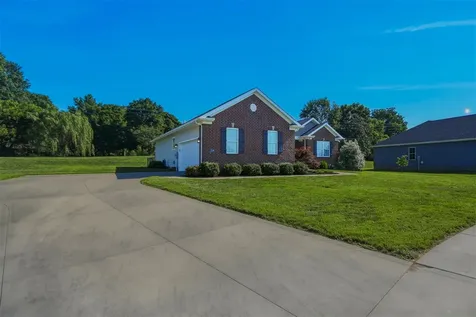 210 Claiborne Circle Franklin KY 42134
