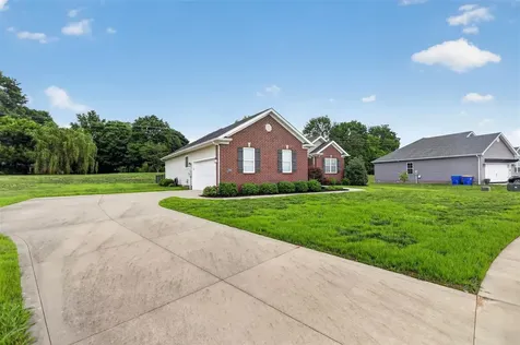 210 Claiborne Circle Franklin KY 42134