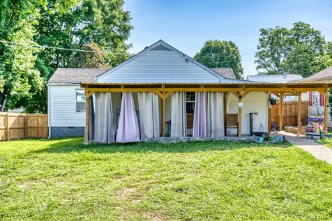 311 Wilson Avenue Auburn KY 42206