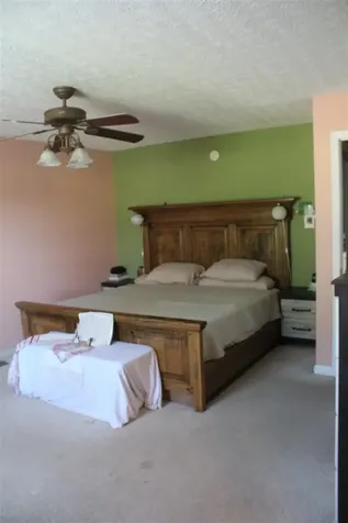 1900 Garrett Hollow Road Bowling Green KY 42101