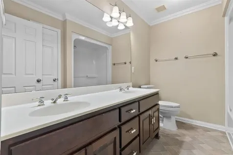 1464 Wind Ridge Avenue Bowling Green KY 42104