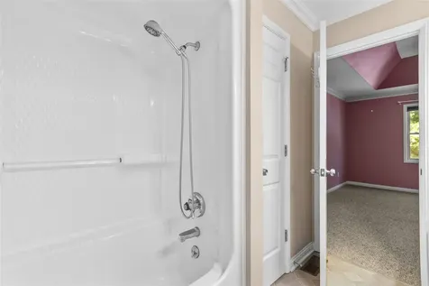 1464 Wind Ridge Avenue Bowling Green KY 42104