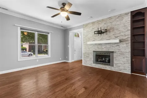 1464 Wind Ridge Avenue Bowling Green KY 42104