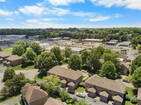 1464 Wind Ridge Avenue Bowling Green KY 42104
