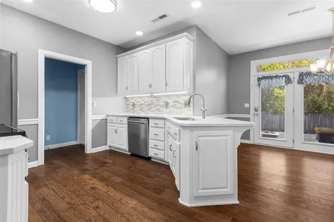 1464 Wind Ridge Avenue Bowling Green KY 42104