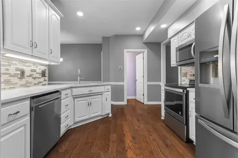 1464 Wind Ridge Avenue Bowling Green KY 42104