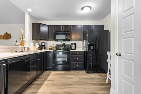 345 Deluth Drive Bowling Green KY 42101
