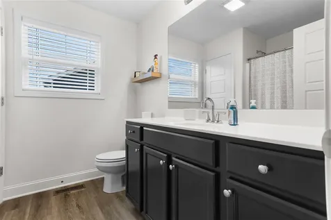 345 Deluth Drive Bowling Green KY 42101