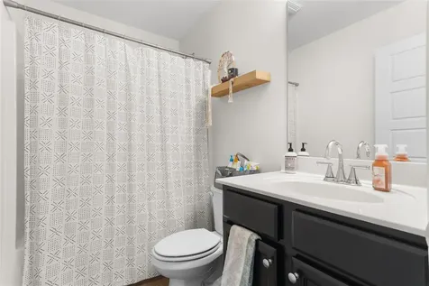 345 Deluth Drive Bowling Green KY 42101