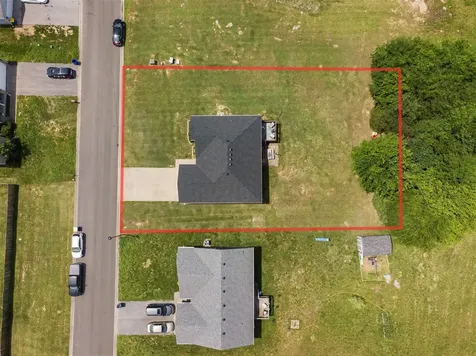 345 Deluth Drive Bowling Green KY 42101