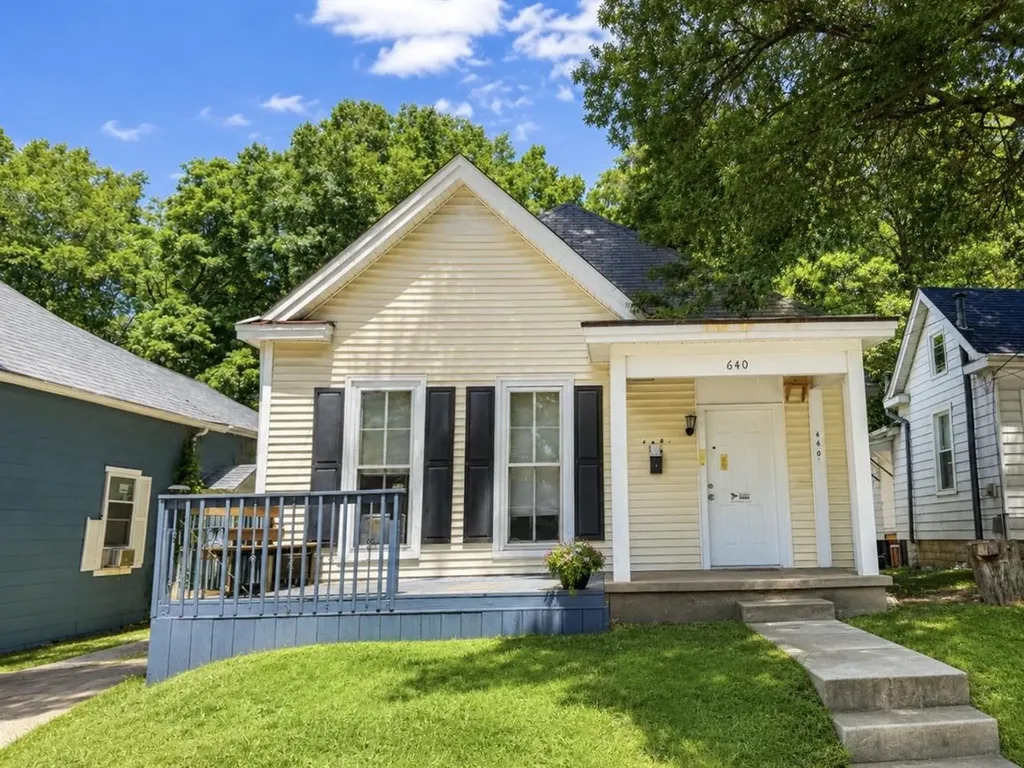 640 E 14th Avenue Bowling Green KY 42101