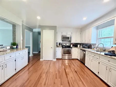 1513 Sherwood Drive Bowling Green KY 42103