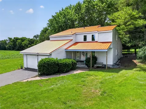 5061 Clarksville Road Russellville KY 42276