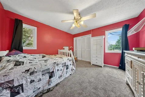 5061 Clarksville Road Russellville KY 42276