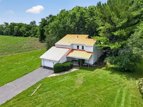 5061 Clarksville Road Russellville KY 42276