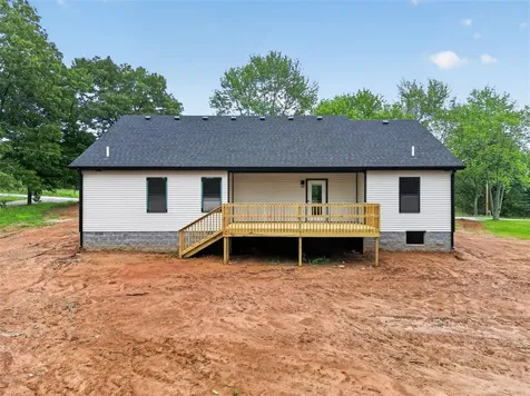 2871 Dennis Corinth Road Auburn KY 42206