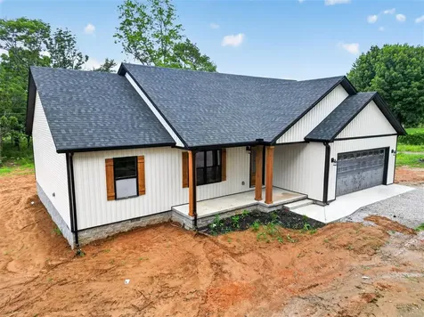 2871 Dennis Corinth Road Auburn KY 42206