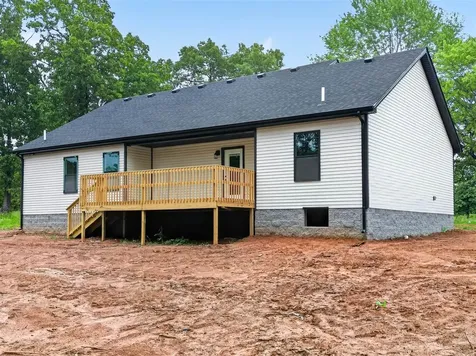 2871 Dennis Corinth Road Auburn KY 42206