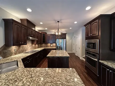 240 Cross Creek Court Alvaton KY 42122