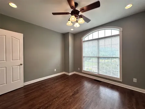240 Cross Creek Court Alvaton KY 42122