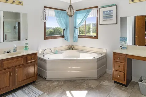 253 Boiling Springs Road Munfordville KY 42765