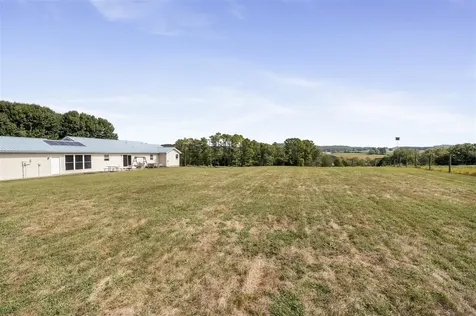 253 Boiling Springs Road Munfordville KY 42765