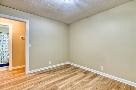 606 S Streets Avenue Elkton KY 42220