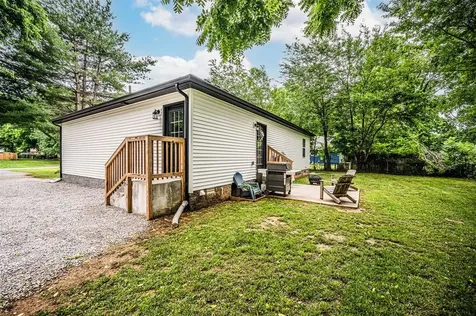 130 Blakey Street Auburn KY 42206