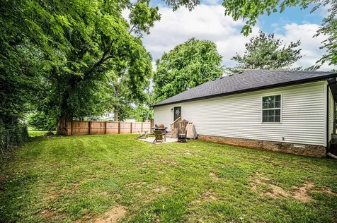 130 Blakey Street Auburn KY 42206